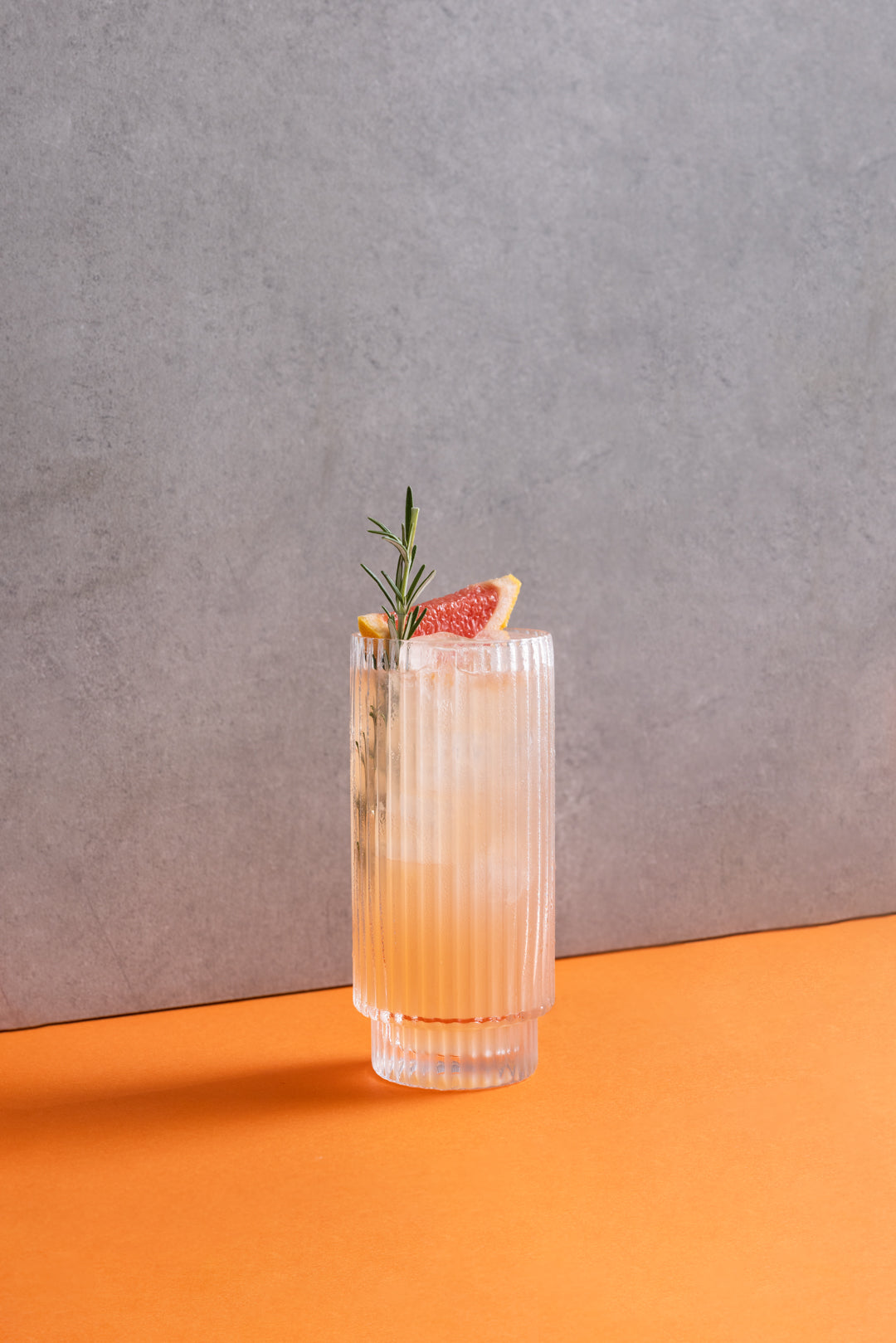 Grapefruit and Rosemary Gin Fizz